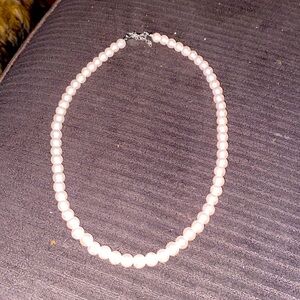 Classic pearl necklace
